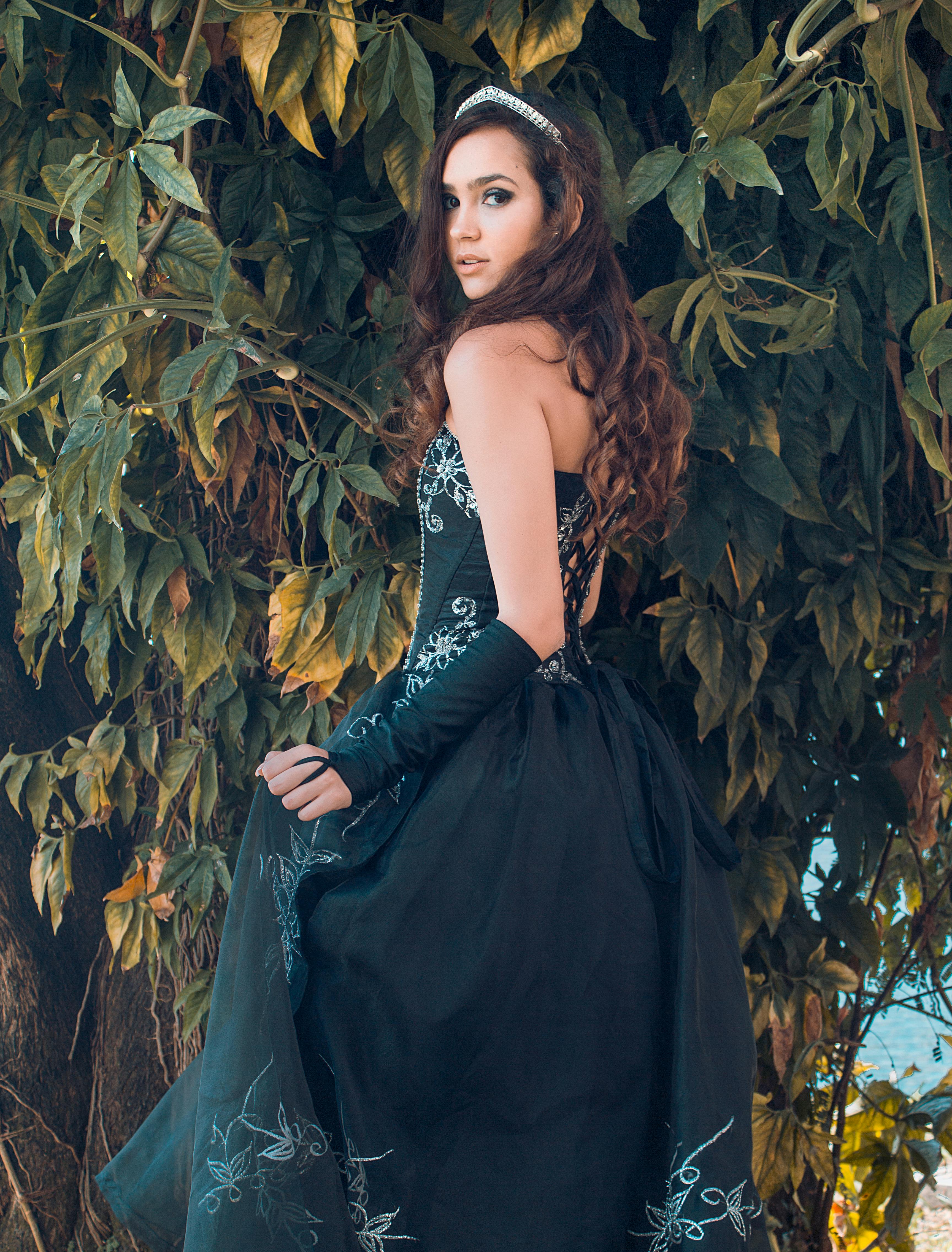 files/pexels-lucas-lourenco-894571-1807172.jpg